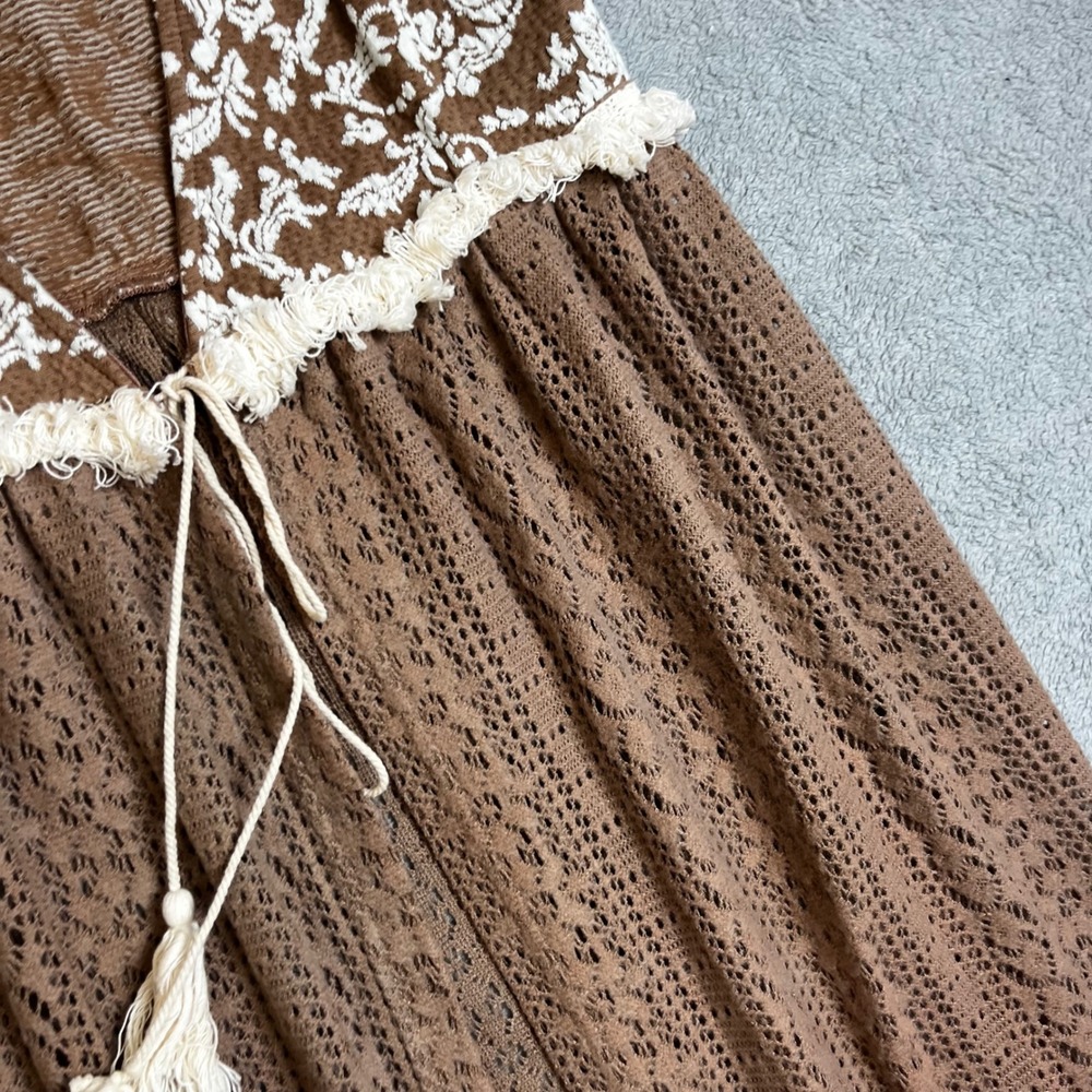 a'reve Anthro Brown Floral Embroidered Lace Boho Vest with Tassels Coverup Small - Picture 4 of 8